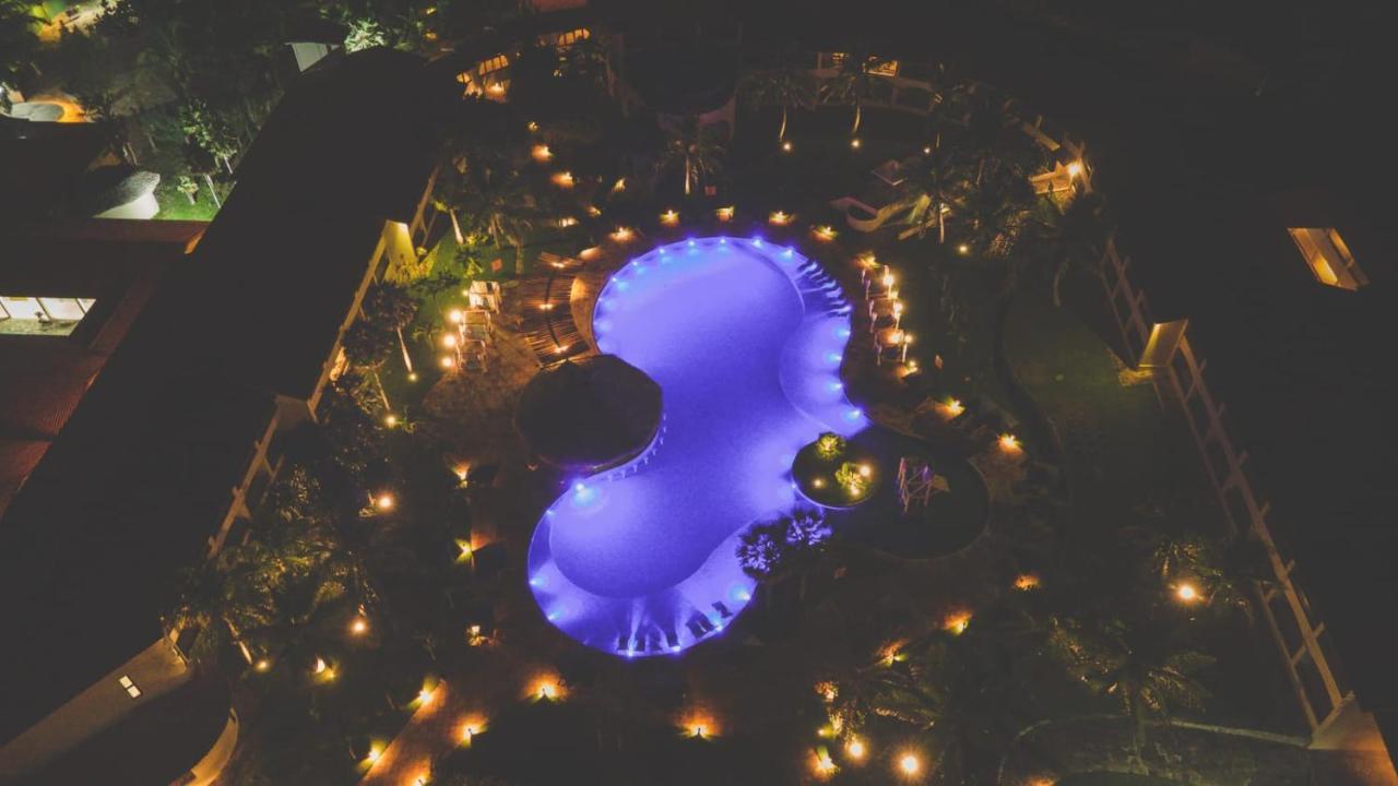 Sun City Rota Das Emocoes 卡莫辛 外观 照片