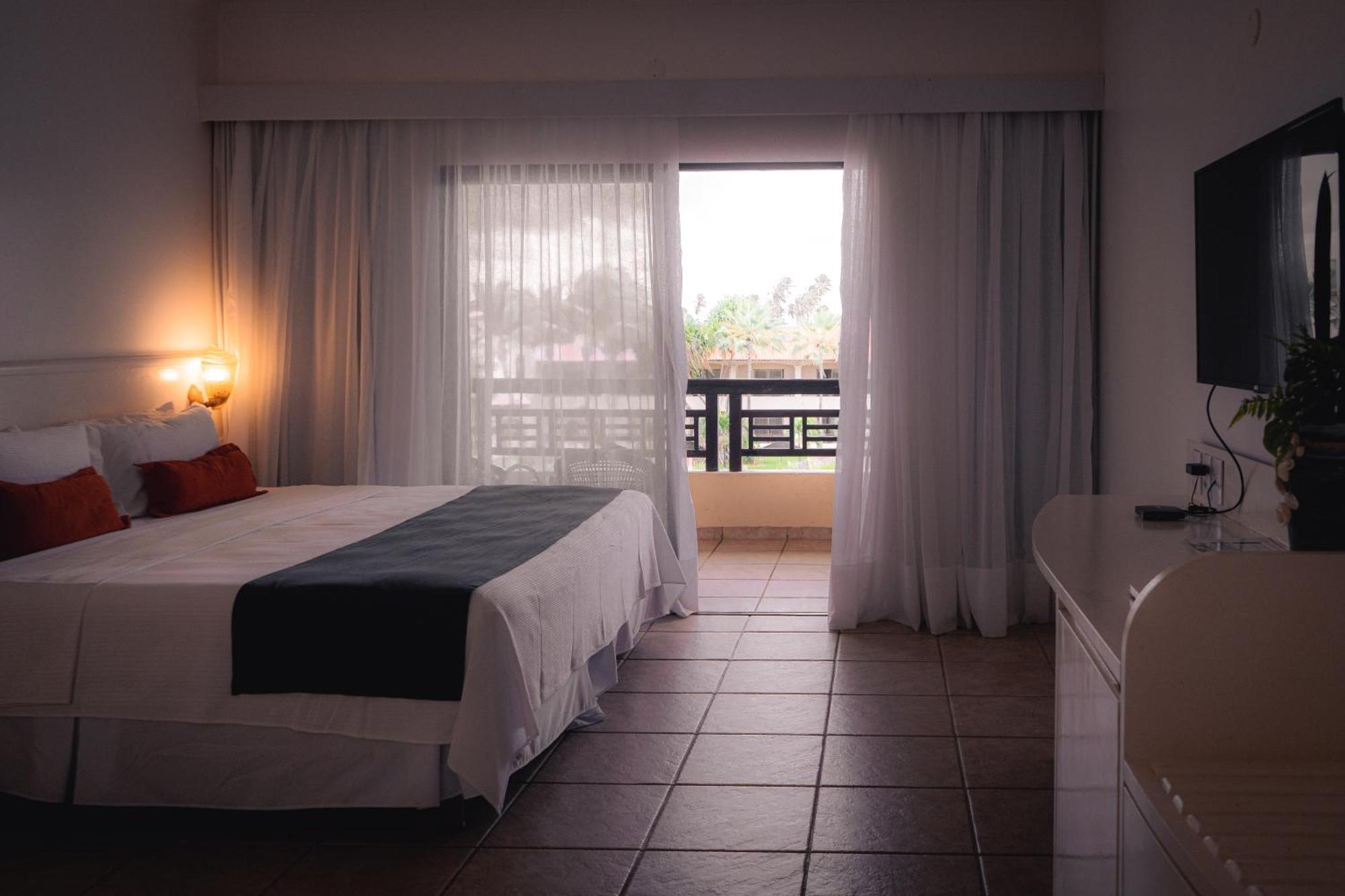 Sun City Rota Das Emocoes 卡莫辛 外观 照片